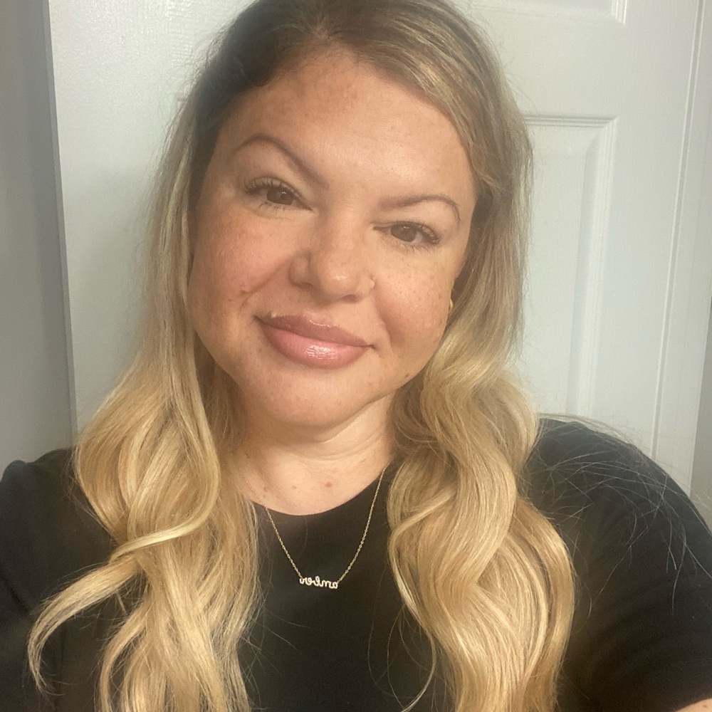 Meet your Posher, Amber